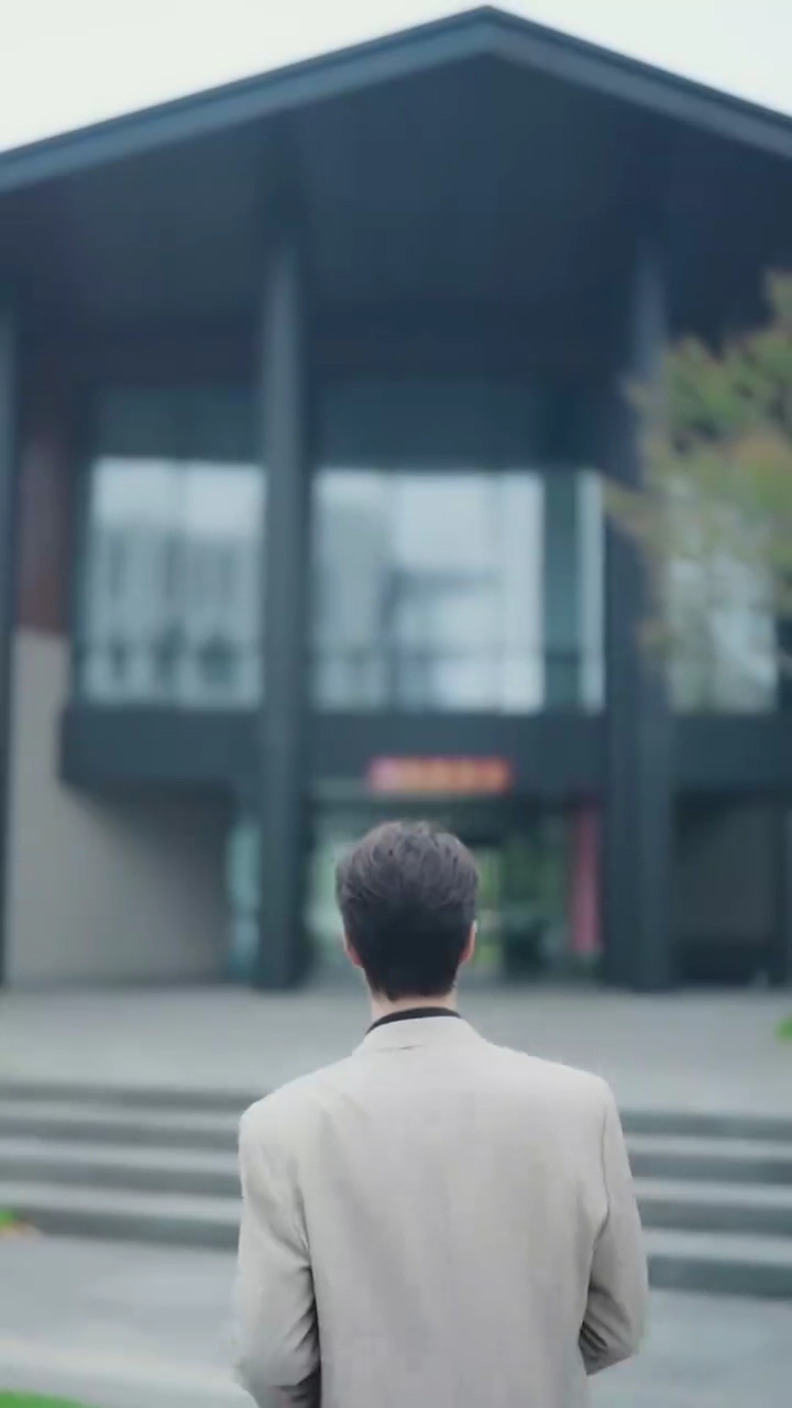 出会いは偶然、恋は必然写真