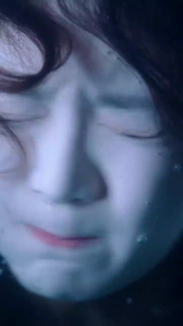 偏愛の家、巫医が断つ写真