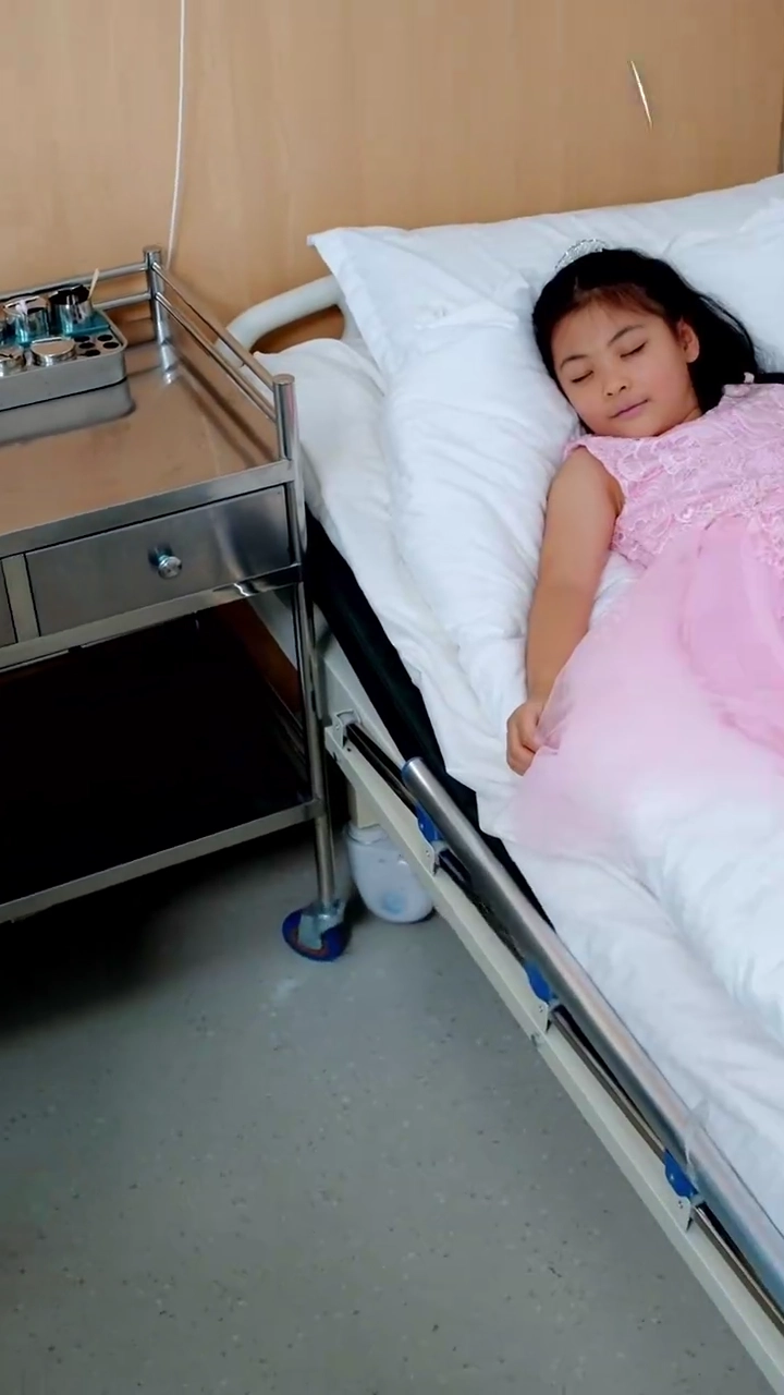 偏愛の家、巫医が断つ写真