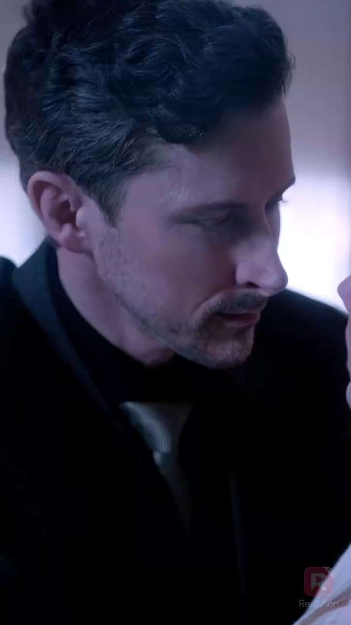 偽りの令嬢と真実のキス写真