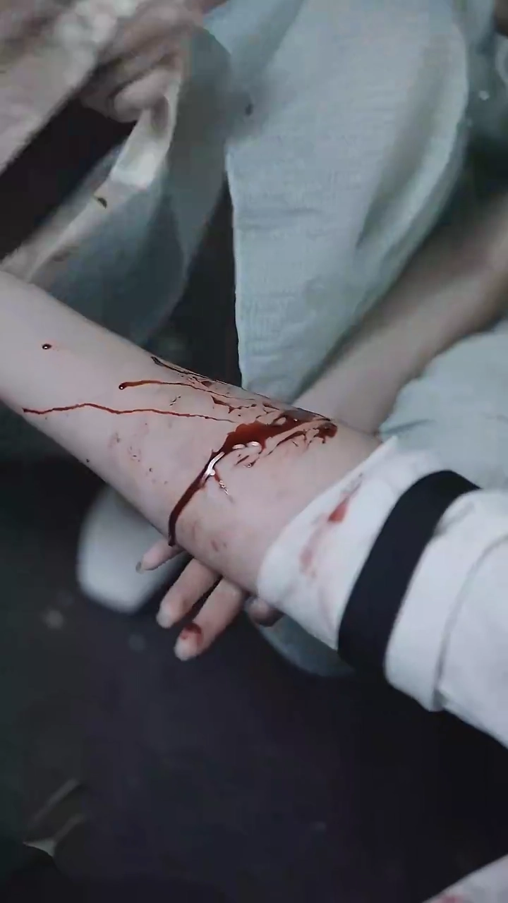 The Bride He ForgotPhoto