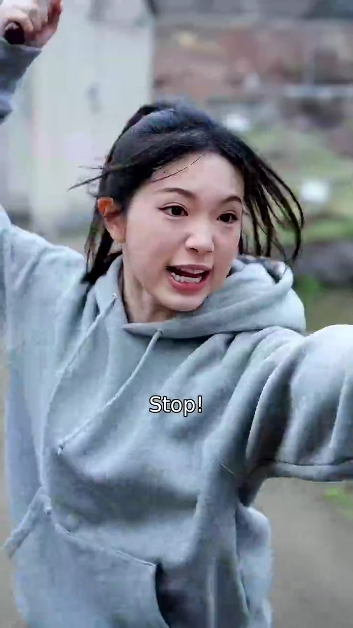 Undercover WifePhoto