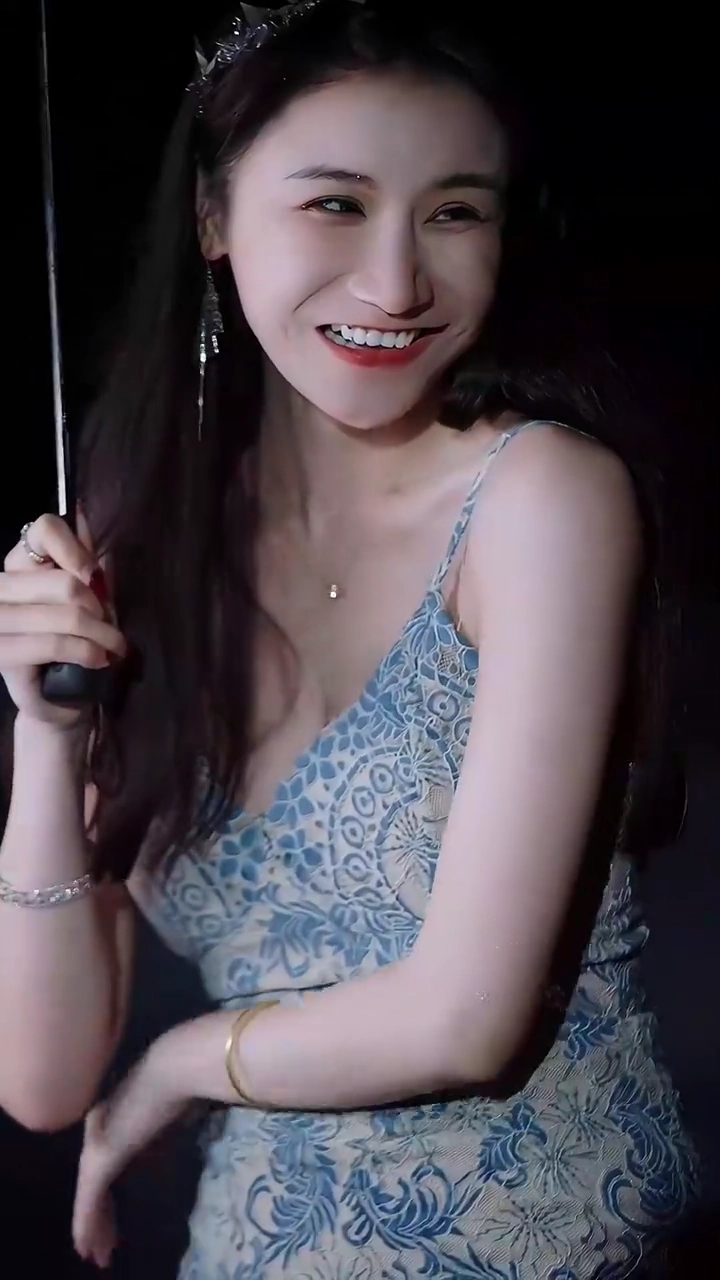 Venus In ThornsPhoto