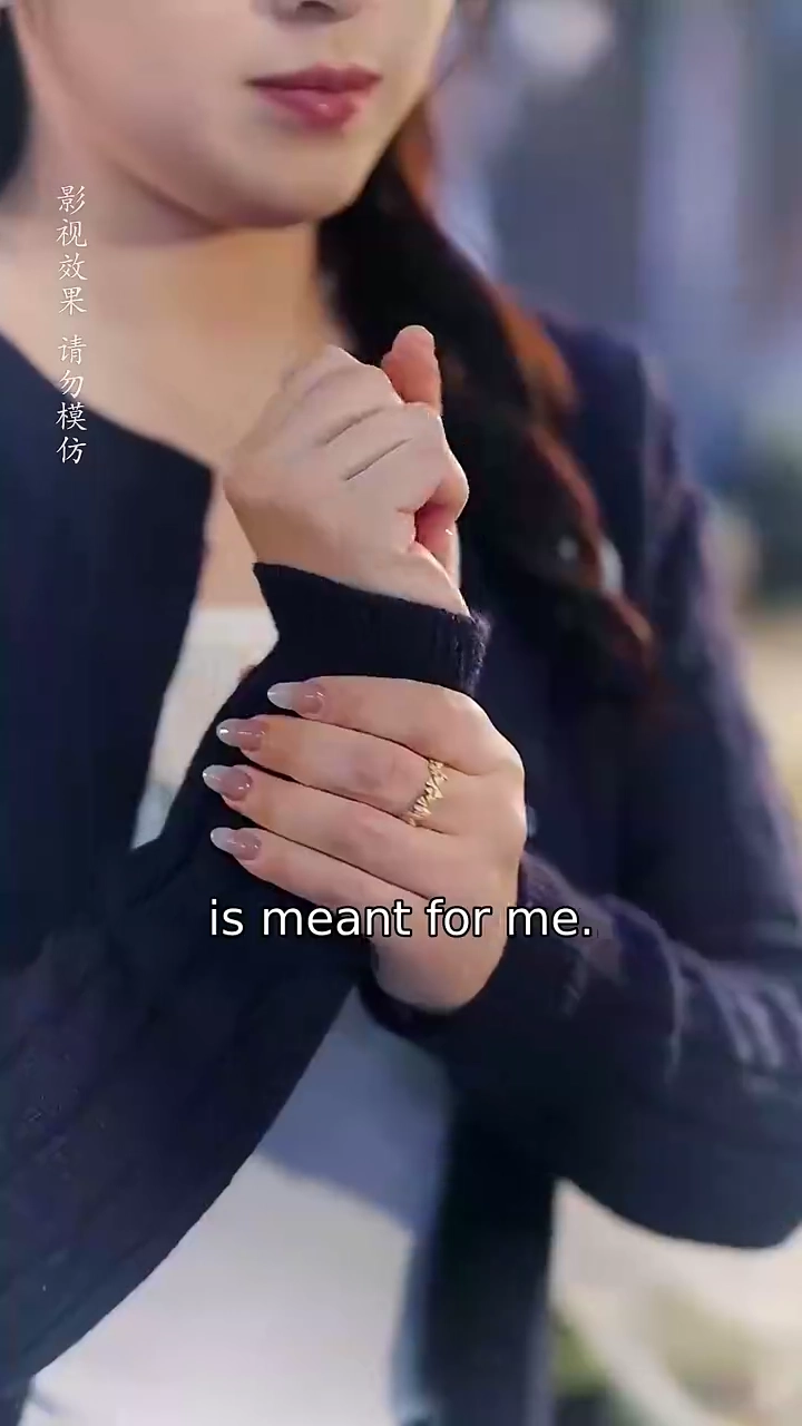 The Hidden Billionaire's WifePhoto