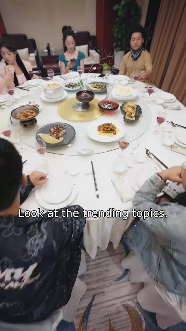 Beware, Here Comes His Stunning LadyPhoto