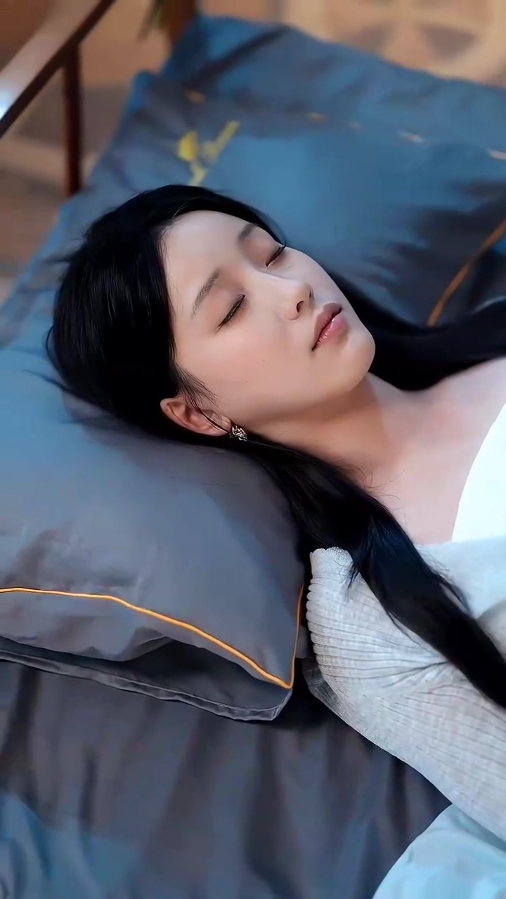 Возрождение: Братья рыдают у моих ногфото