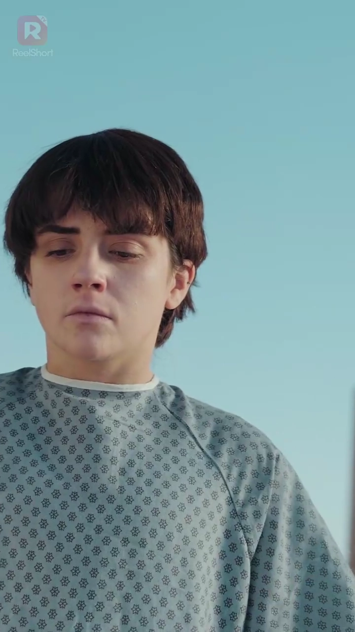 Вперёд! Красотка под прикрытиемфото