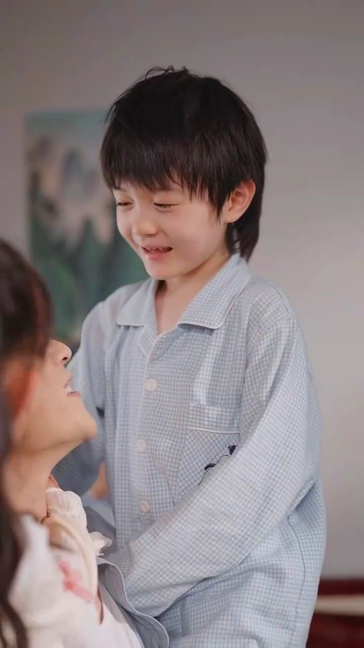 失憶した社長との家庭写真