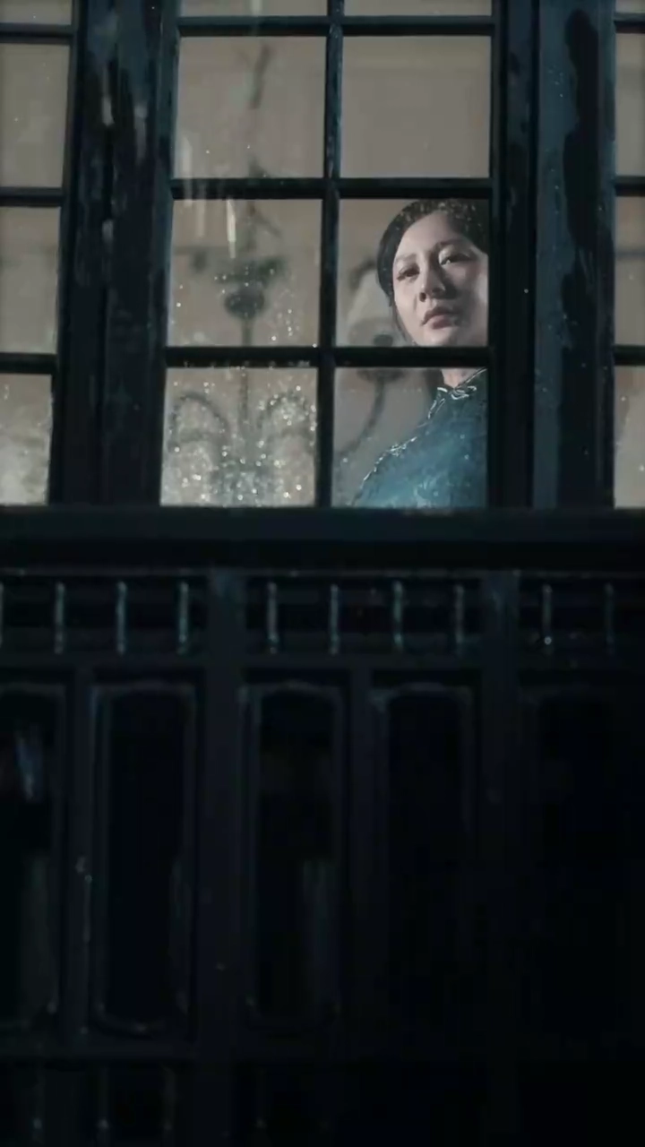 本当の妻は誰？写真