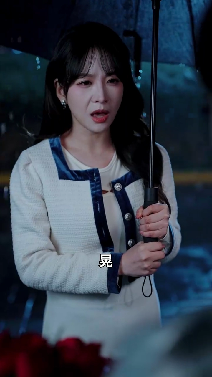 心に鍵をかけて写真