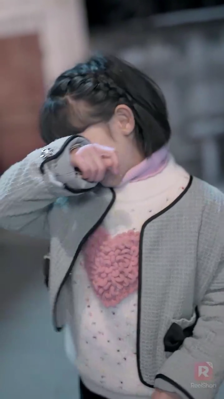 富豪パパの帰還、逆転する令嬢写真