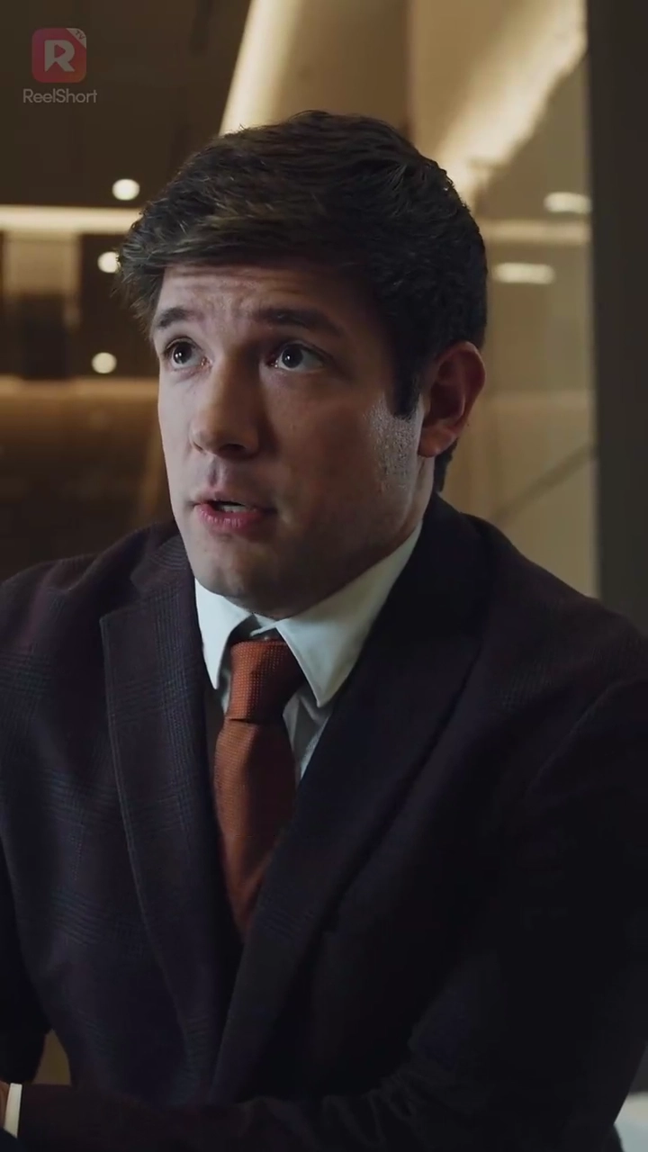 [Doublé] Le Milliardaire Fugitif Devient Mon MariéPhoto