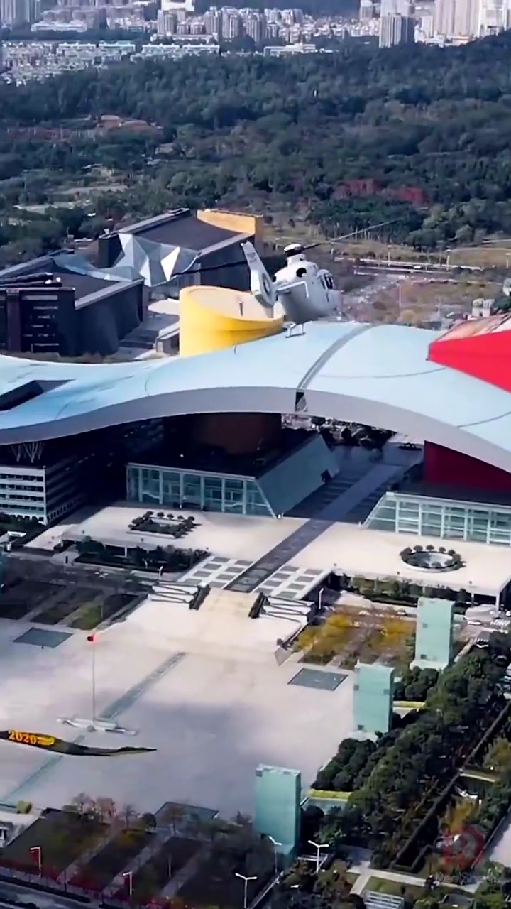 De la pauvreté au pouvoir : l'héritière cachéePhoto