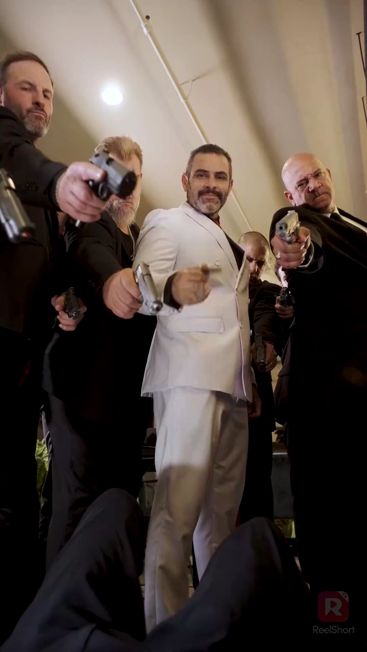 Boss de la Mafia Prend le LycéePhoto