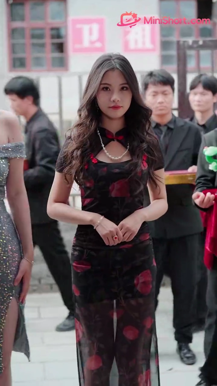 Village Top Scholar vs. Rich Heiress photo