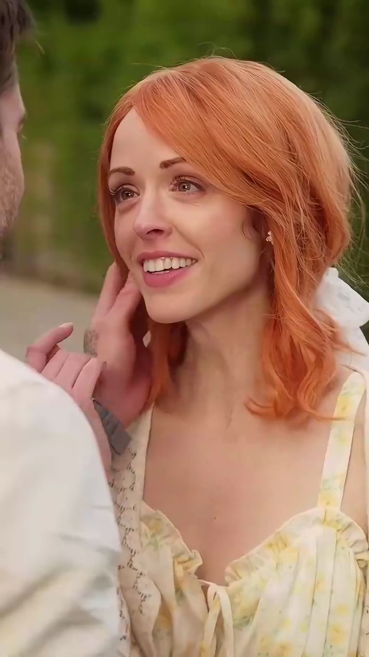 Benci Untuk Mencintaimufoto