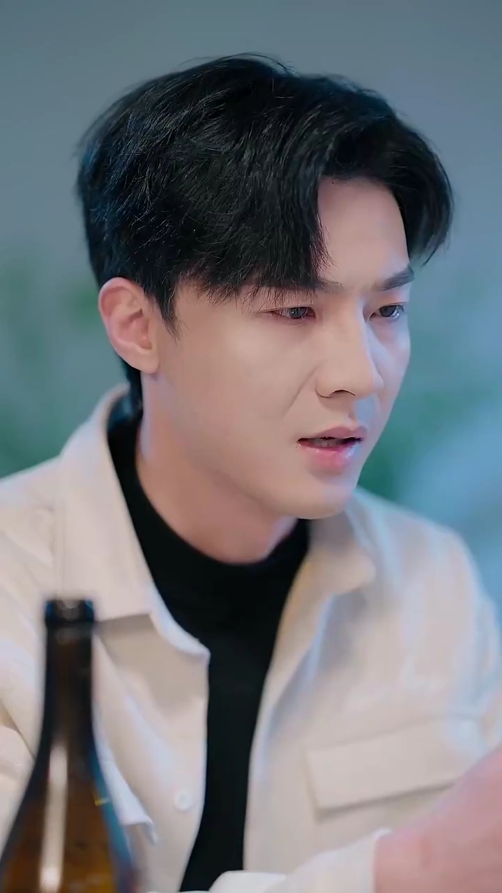 ยอมไม่รักเธอดีกว่ารูปภาพ