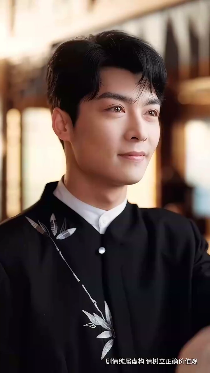 絹の手袋をしたほくろ写真