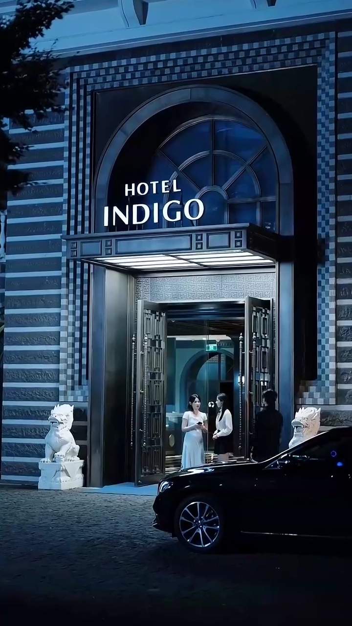 The Reserved Heir And His Reluctant BridePhoto