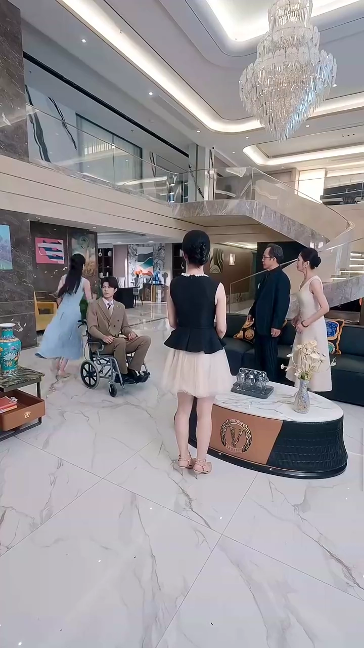 The Supporting Role Who Rewrites The ScriptPhoto