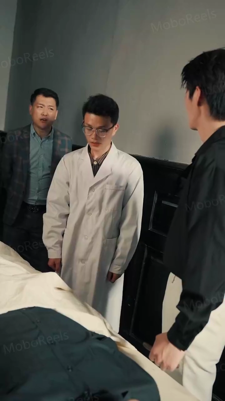 The Foppish Young Marshal Is UnparalleledPhoto