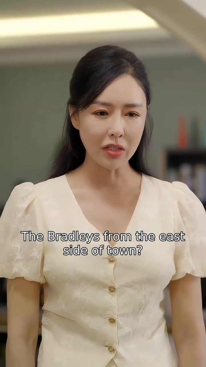 I Save You, You Leave MePhoto