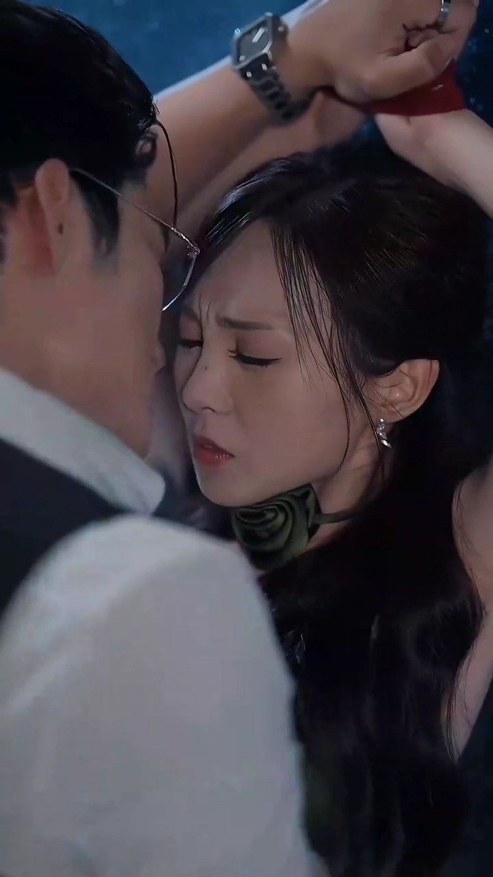 His Calculated BridePhoto