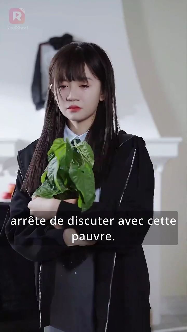 La Demoiselle Gâtée est une Grande Personne CachéePhoto