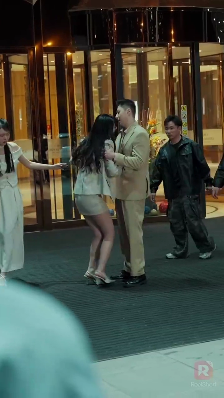 Derrière l'Uniforme : L'Homme InvinciblePhoto