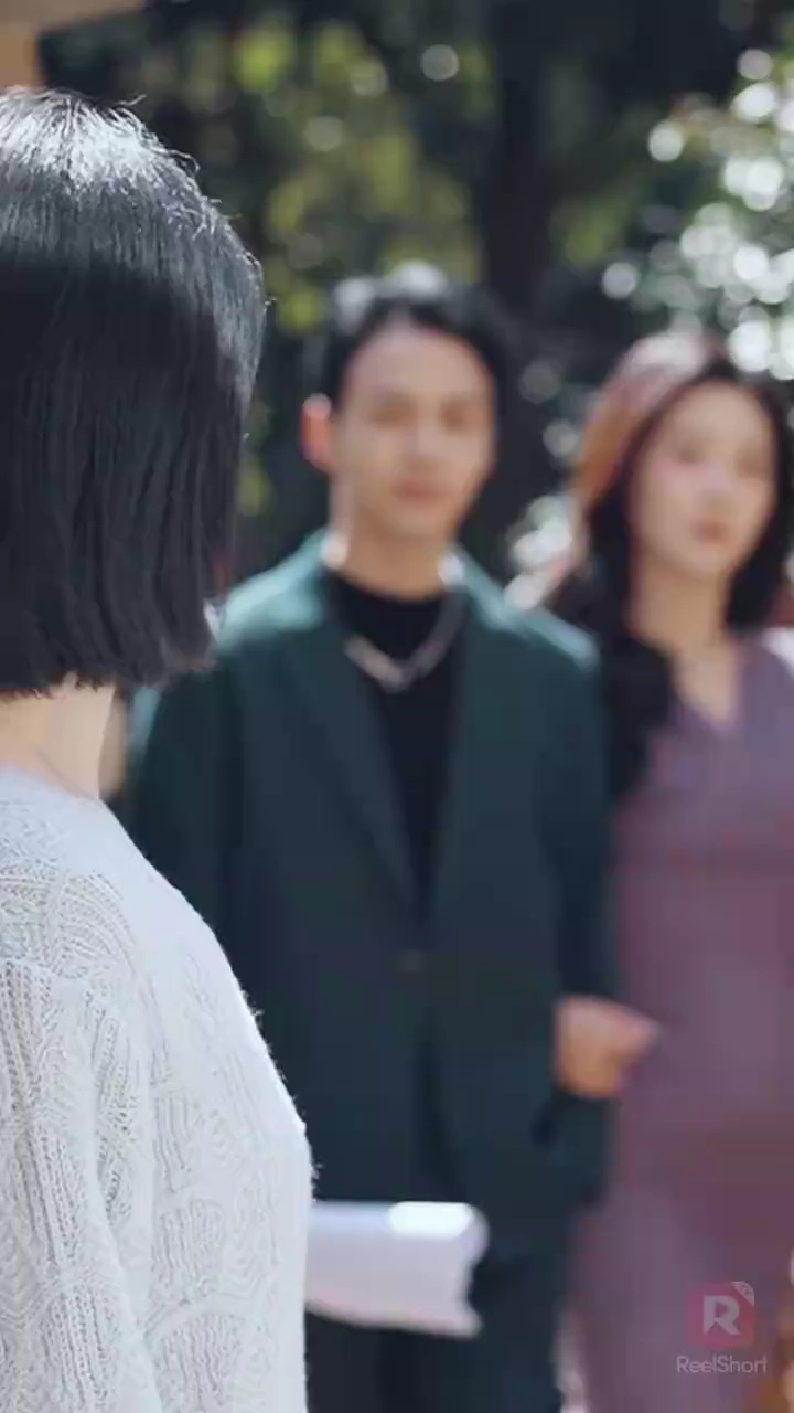 Il me largue, j'épouse son onclePhoto