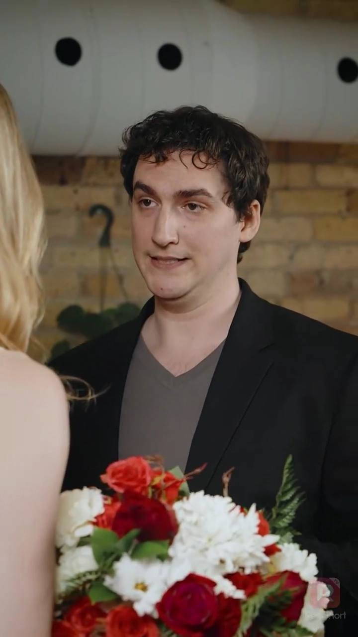 Un Mariage Éclair avec Mon Pote ?Photo