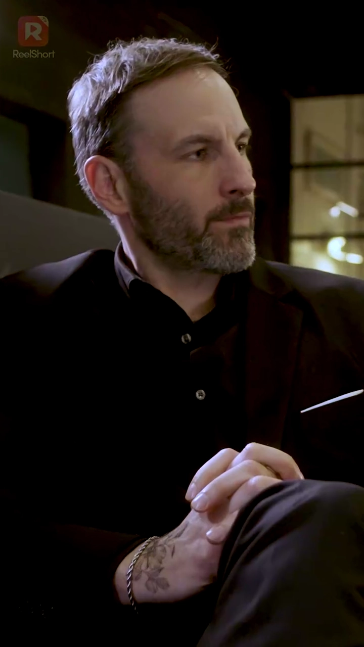 Boss de la Mafia Prend le LycéePhoto