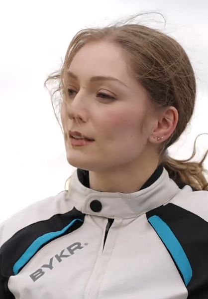 The Day the Champion Racer Lost His Bride cast