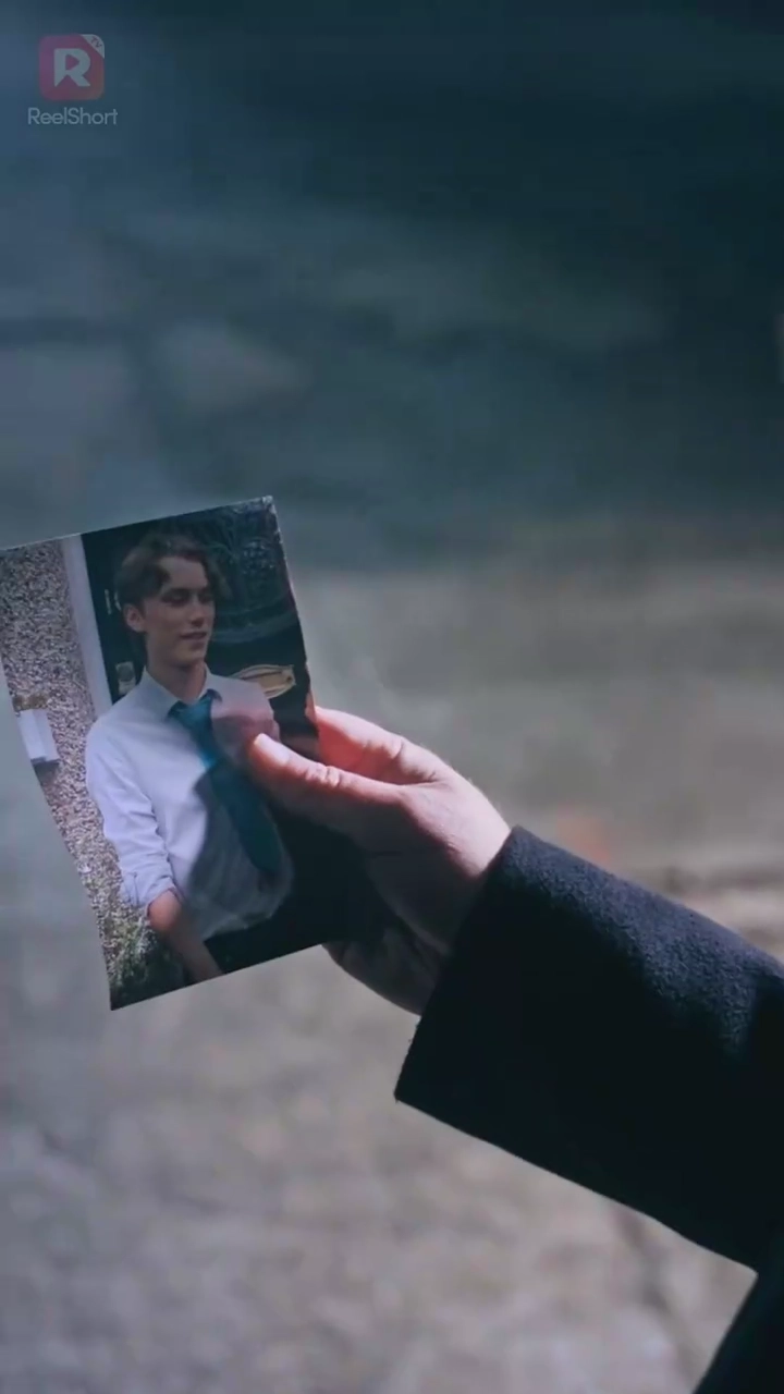 รักแรกปลุกหัวใจฉันอีกครั้งรูปภาพ