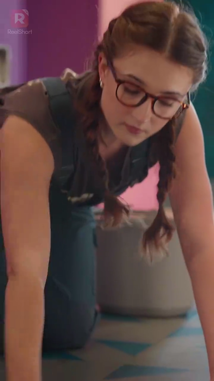 รักว้าวุ่นของนักเต้นและดาวฮอกกี้รูปภาพ