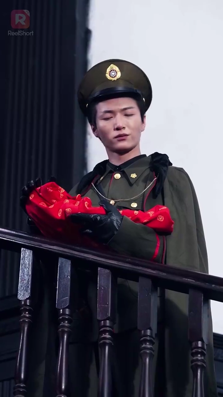 ลูกรักของผู้กองรูปภาพ