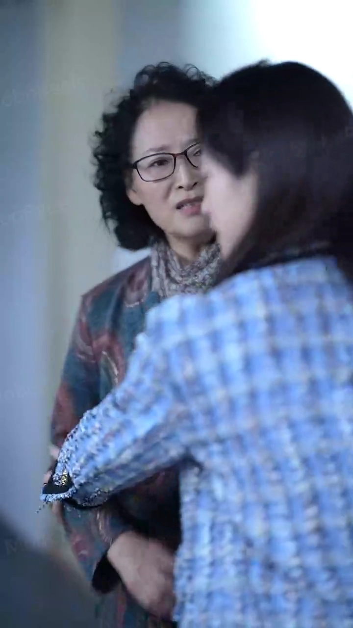 Retaliation of the Daughter-in-lawPhoto