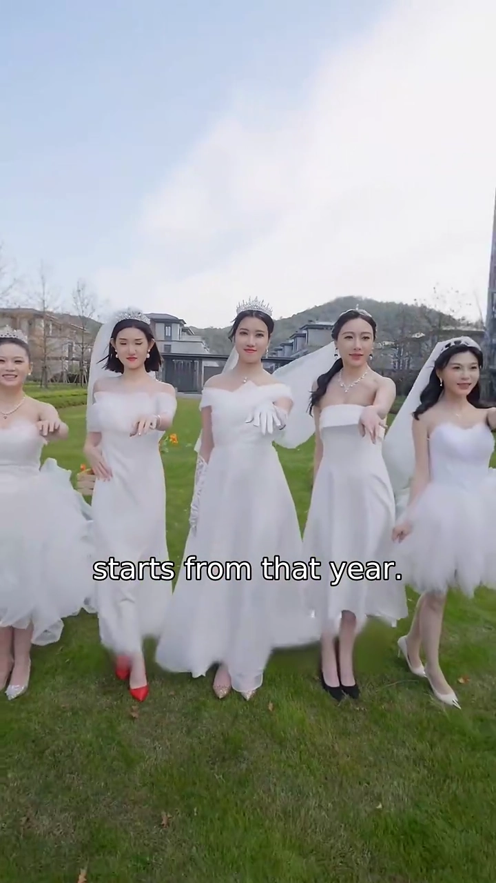 The Reverse Harem ApartmentPhoto