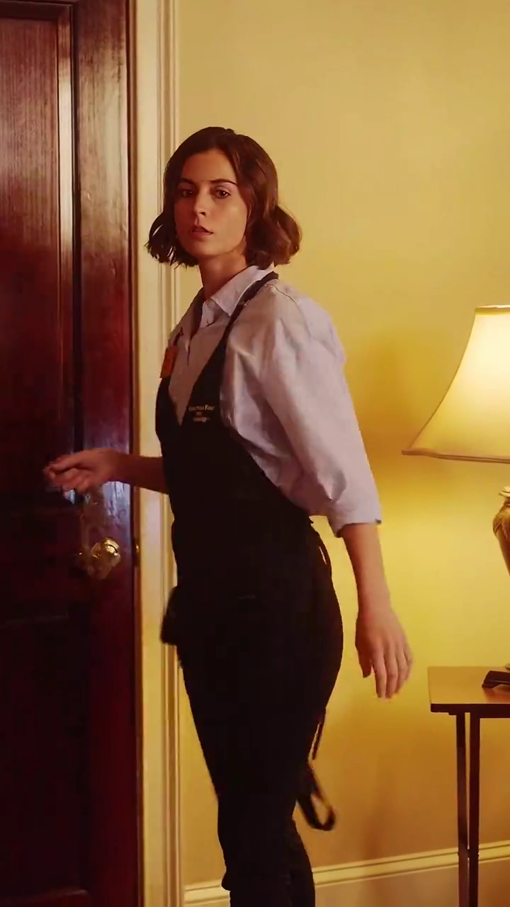 I Conned a Billionaire to be My HusbandPhoto